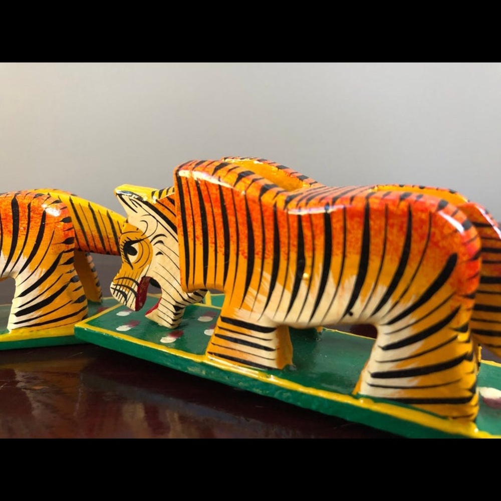 Vintage South Asian Eating Tiger Toy - Picture 6 of 15